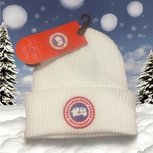 Canada Goose White Ribbed Beanie hat.